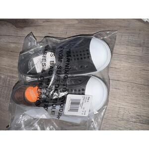 NWT Jumping Beans Rommy Water Shoe Sneaker Black Toddler Girls Boys Size 6 Foam